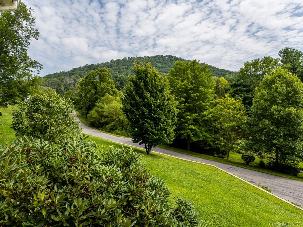 50 King Road Weaverville NC 28787