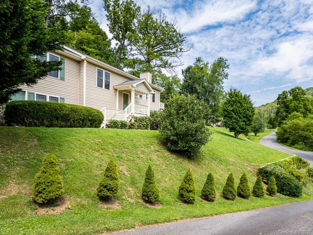 50 King Road Weaverville NC 28787
