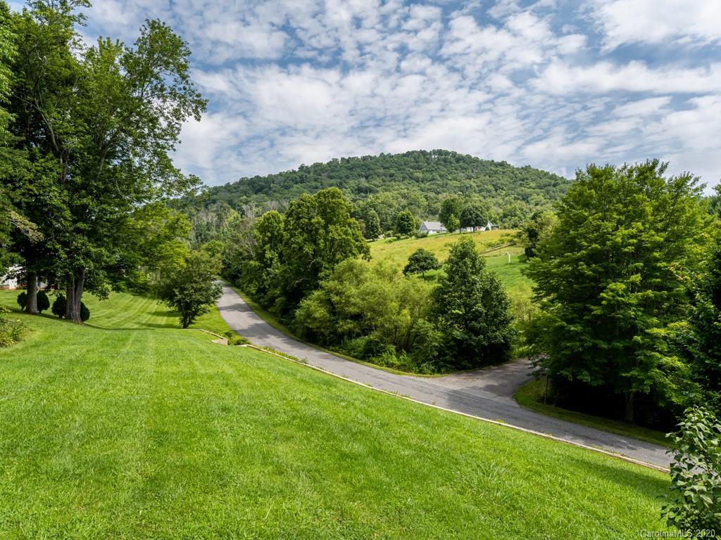 50 King Road Weaverville NC 28787