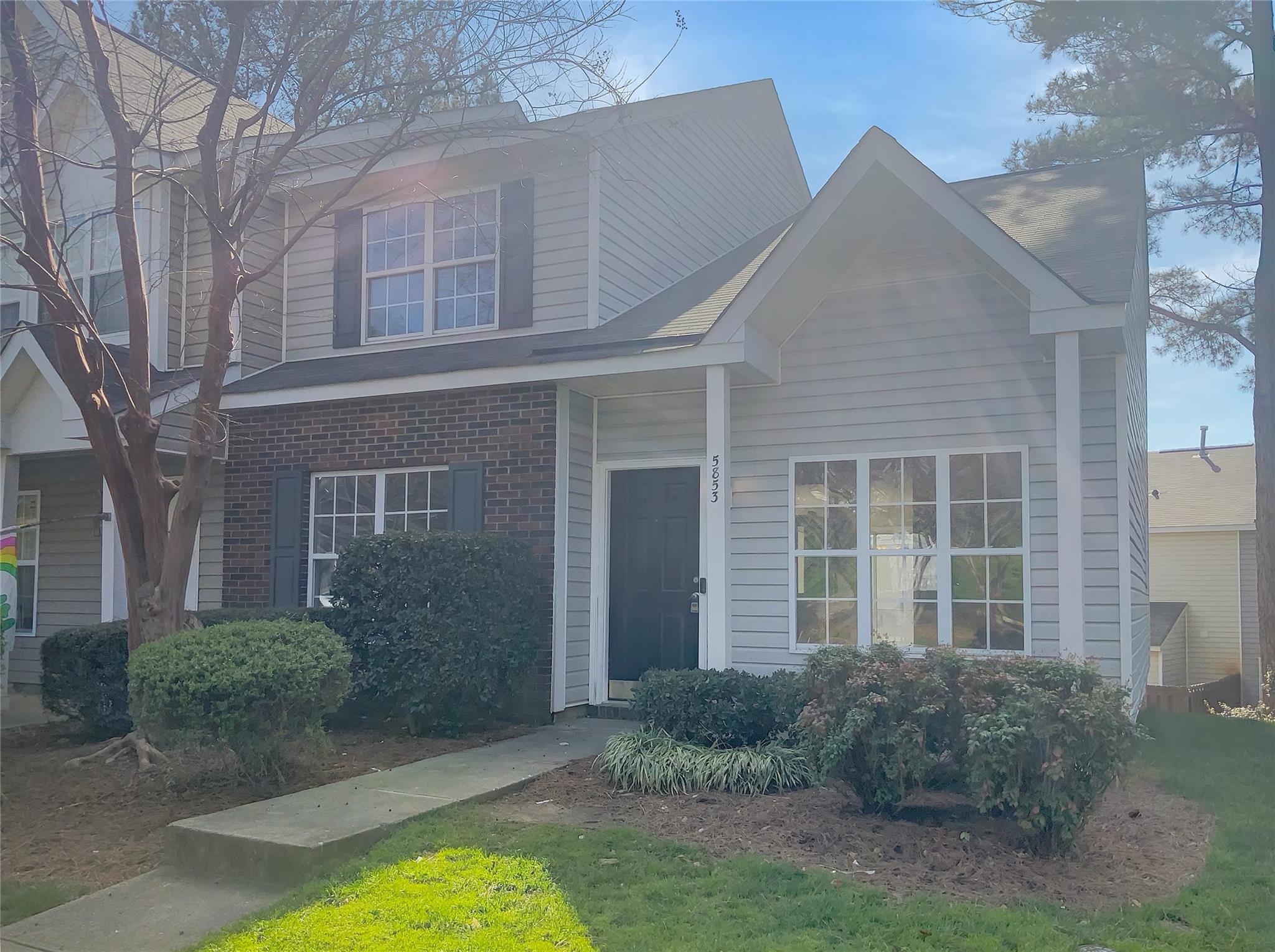 5853 Cougar Lane Charlotte NC 28269