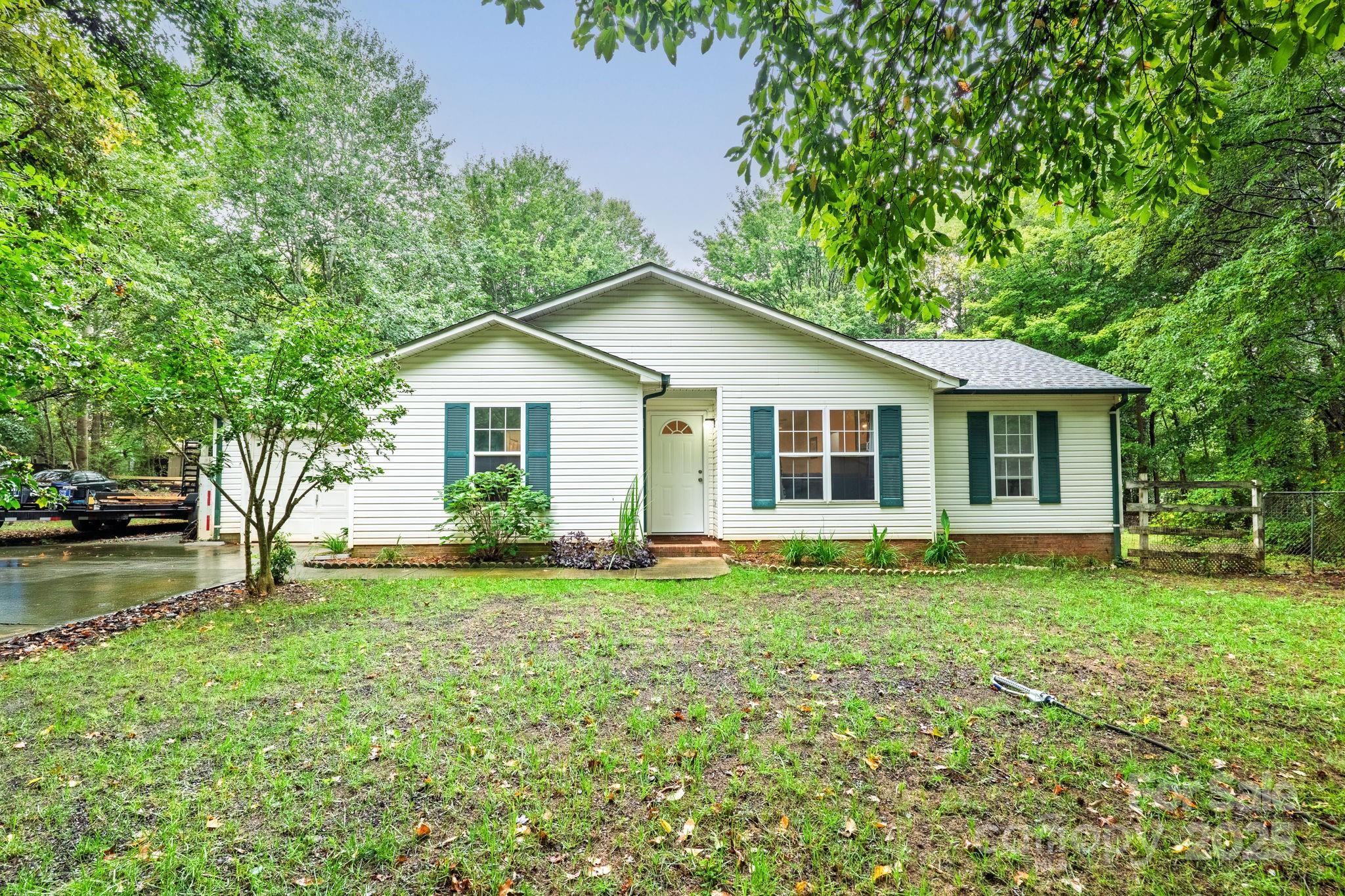 120 Creek Branch Drive Mooresville NC 28115