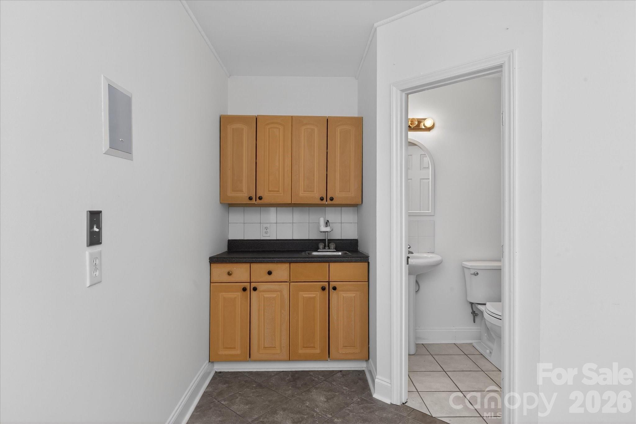 655 Powder Horn Lane Indian Trail NC 28079