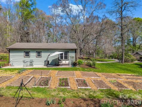 1941 Landrum Road Columbus NC 28722