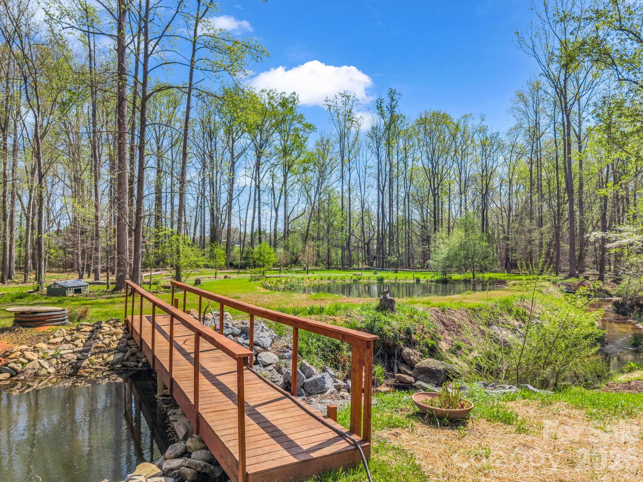1941 Landrum Road Columbus NC 28722