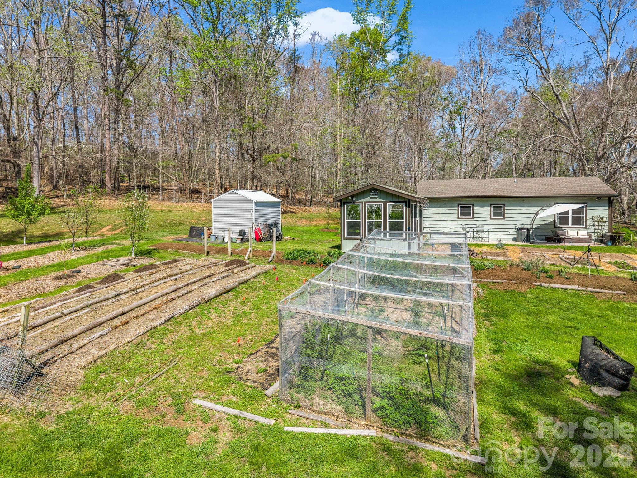 1941 Landrum Road Columbus NC 28722