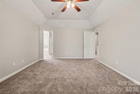 11121 Nolet Court Charlotte NC 28215