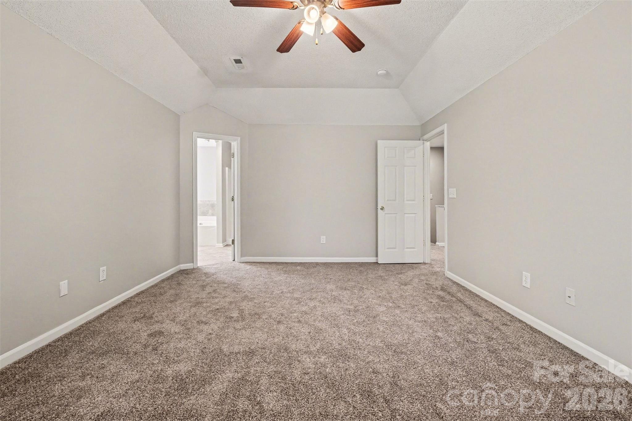11121 Nolet Court Charlotte NC 28215