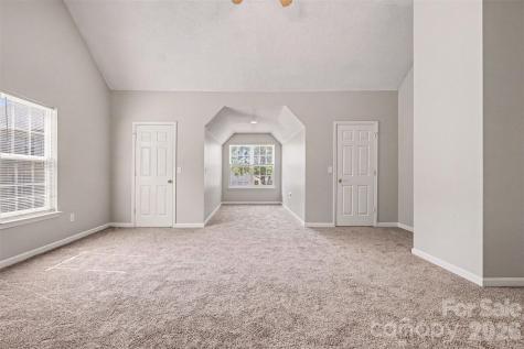 11121 Nolet Court Charlotte NC 28215