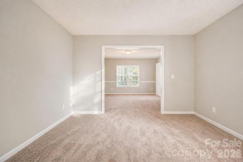 11121 Nolet Court Charlotte NC 28215