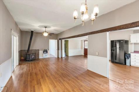 3722/3724 Walnut Creek Road Marshall NC 28753