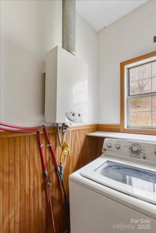 3722/3724 Walnut Creek Road Marshall NC 28753