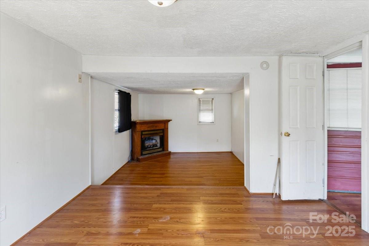 3722/3724 Walnut Creek Road Marshall NC 28753