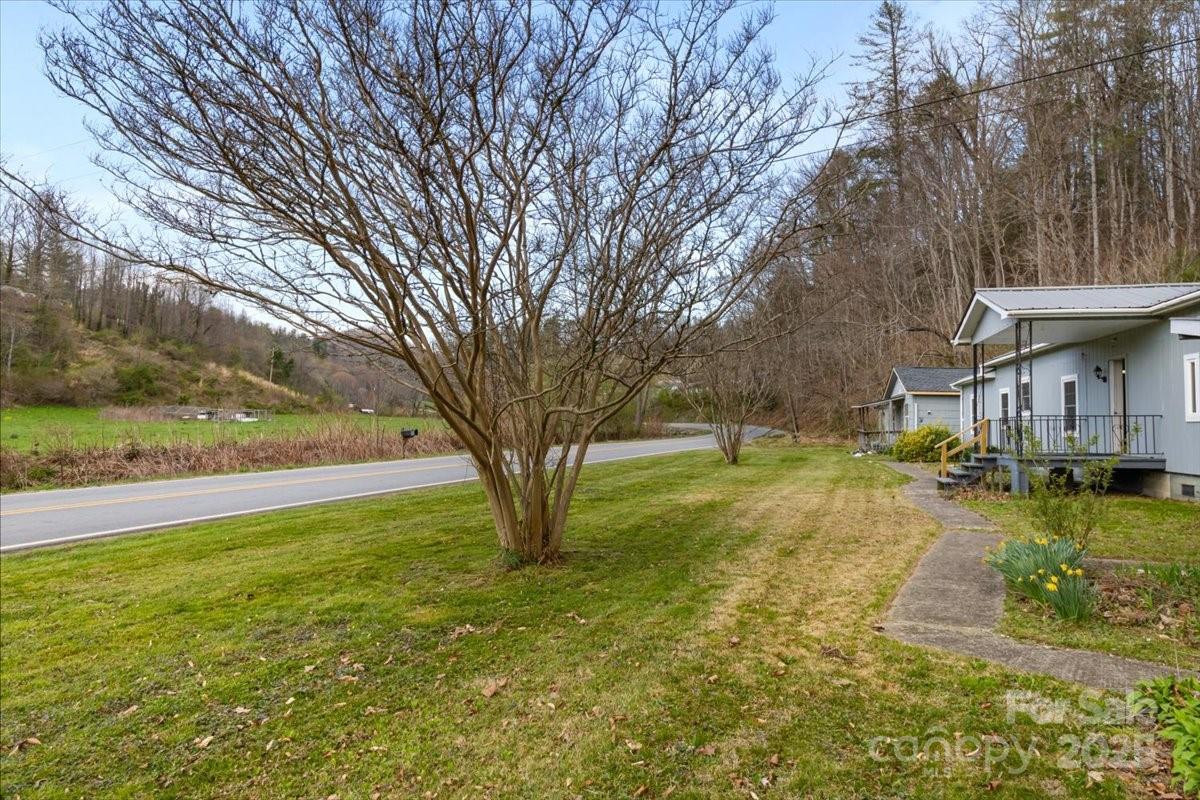 3722/3724 Walnut Creek Road Marshall NC 28753