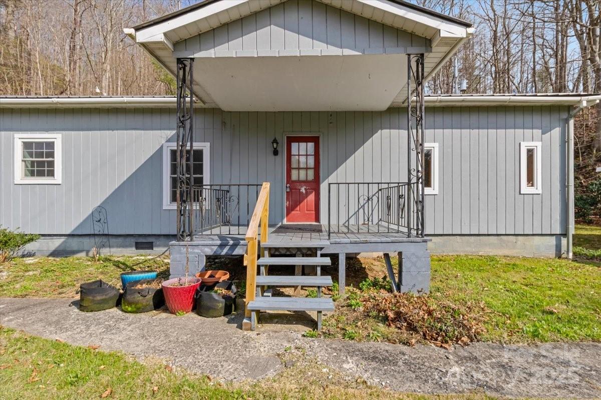 3722/3724 Walnut Creek Road Marshall NC 28753