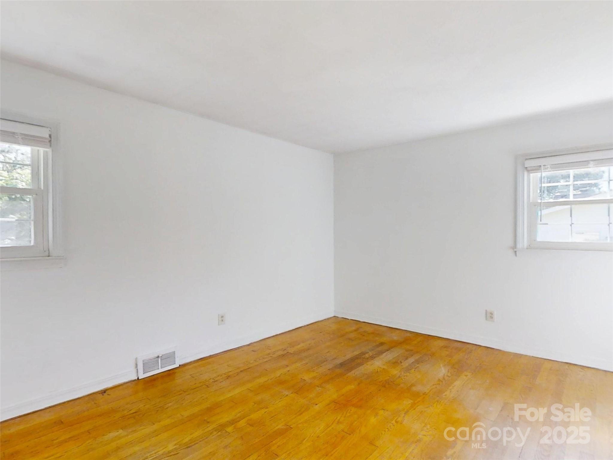 15 Keasler Road Asheville NC 28805