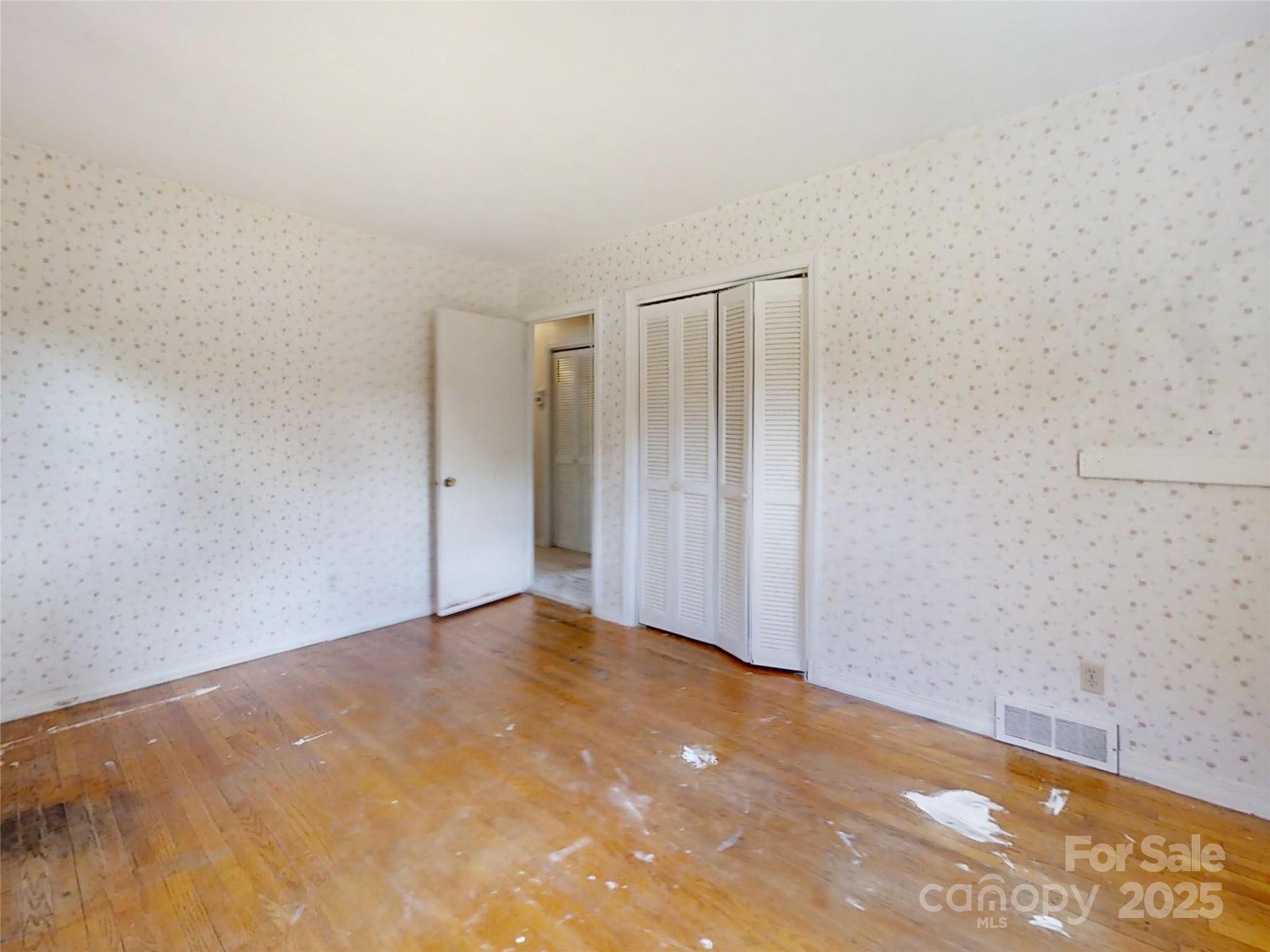 15 Keasler Road Asheville NC 28805