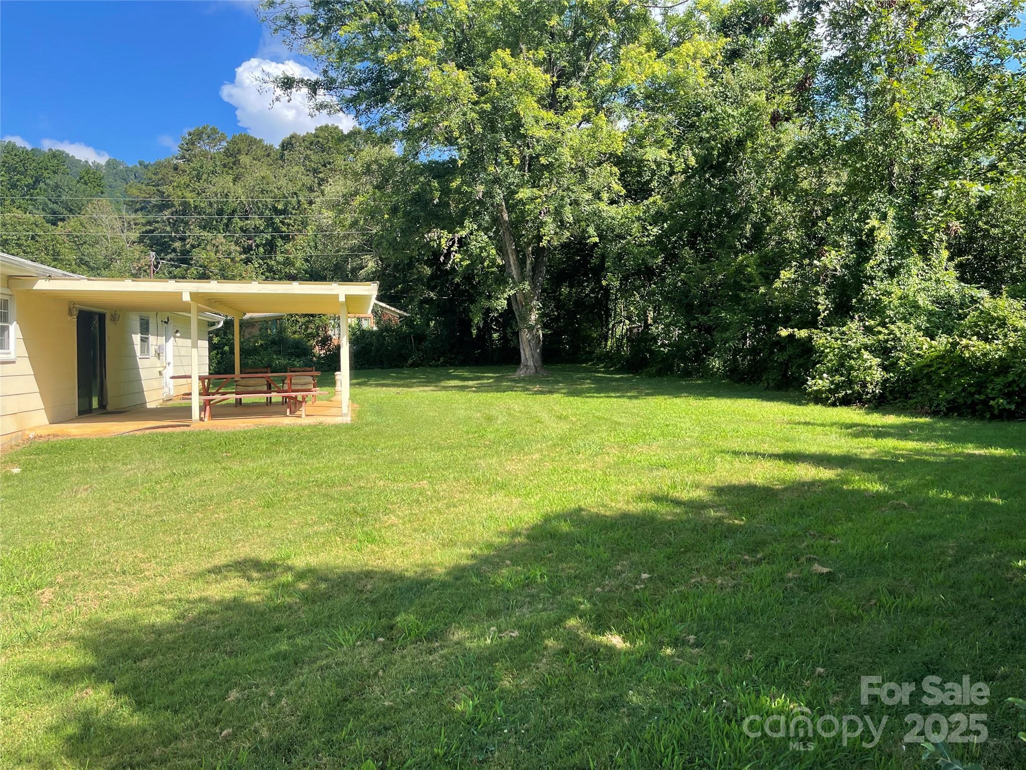 15 Keasler Road Asheville NC 28805