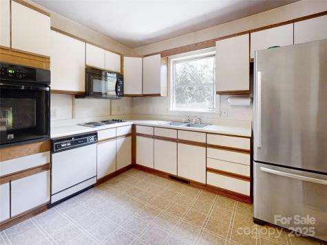 15 Keasler Road Asheville NC 28805