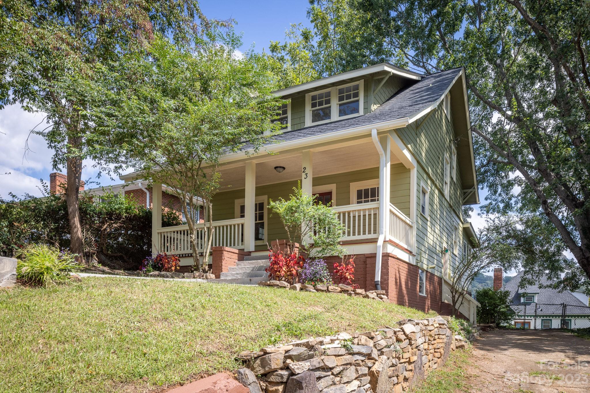 23 Adams Street Asheville NC 28801