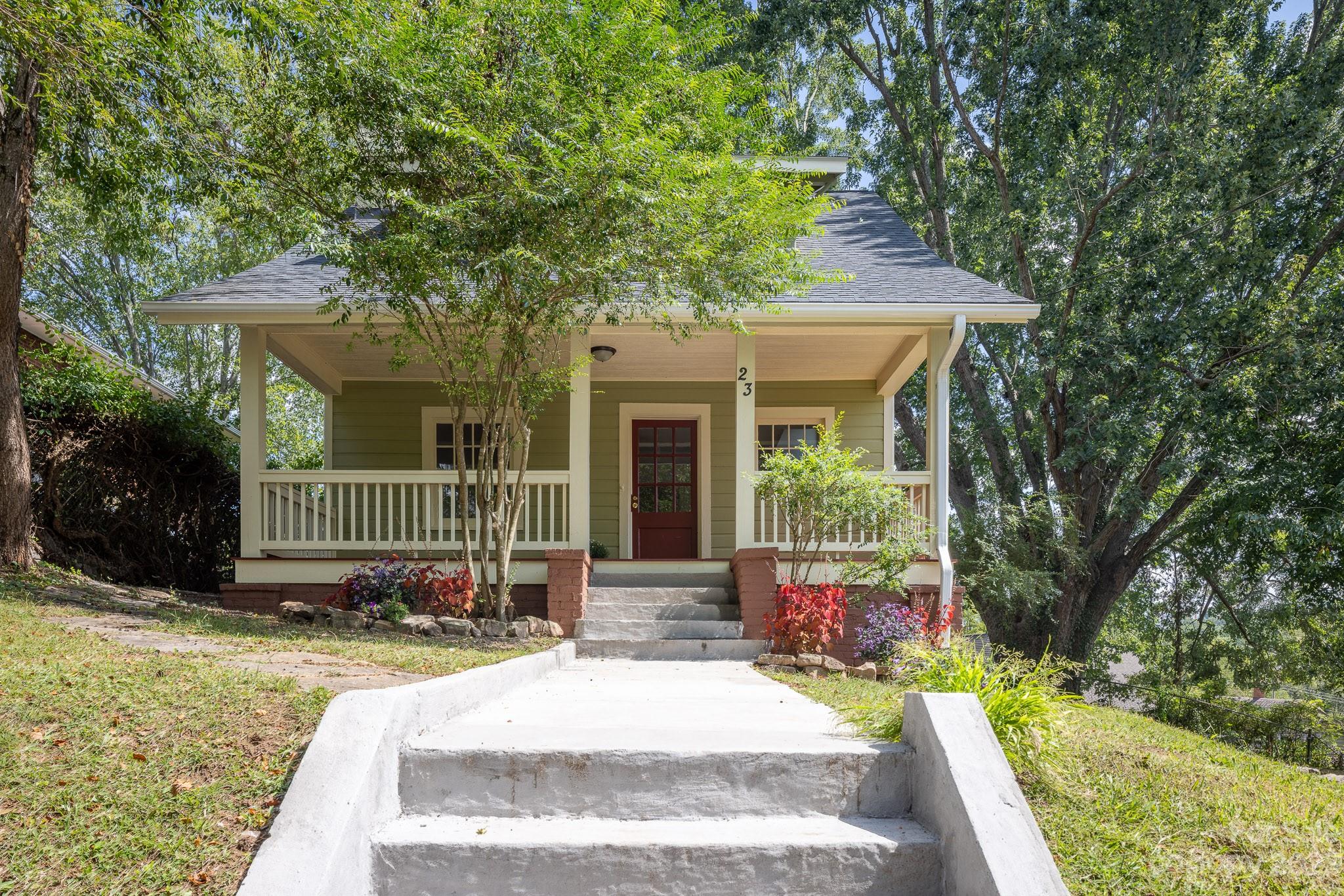 23 Adams Street Asheville NC 28801