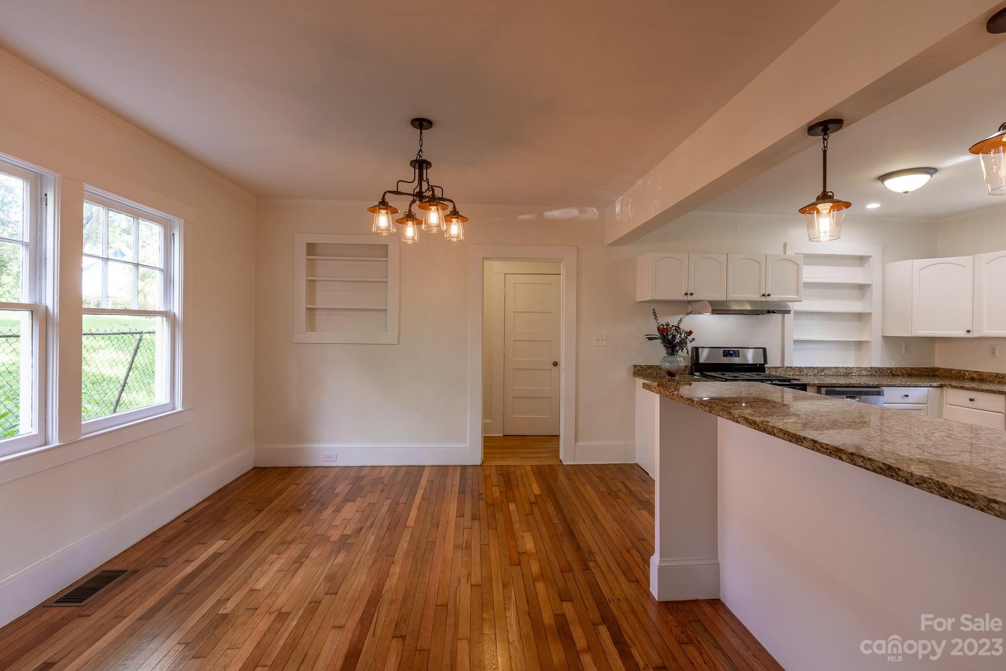 23 Adams Street Asheville NC 28801
