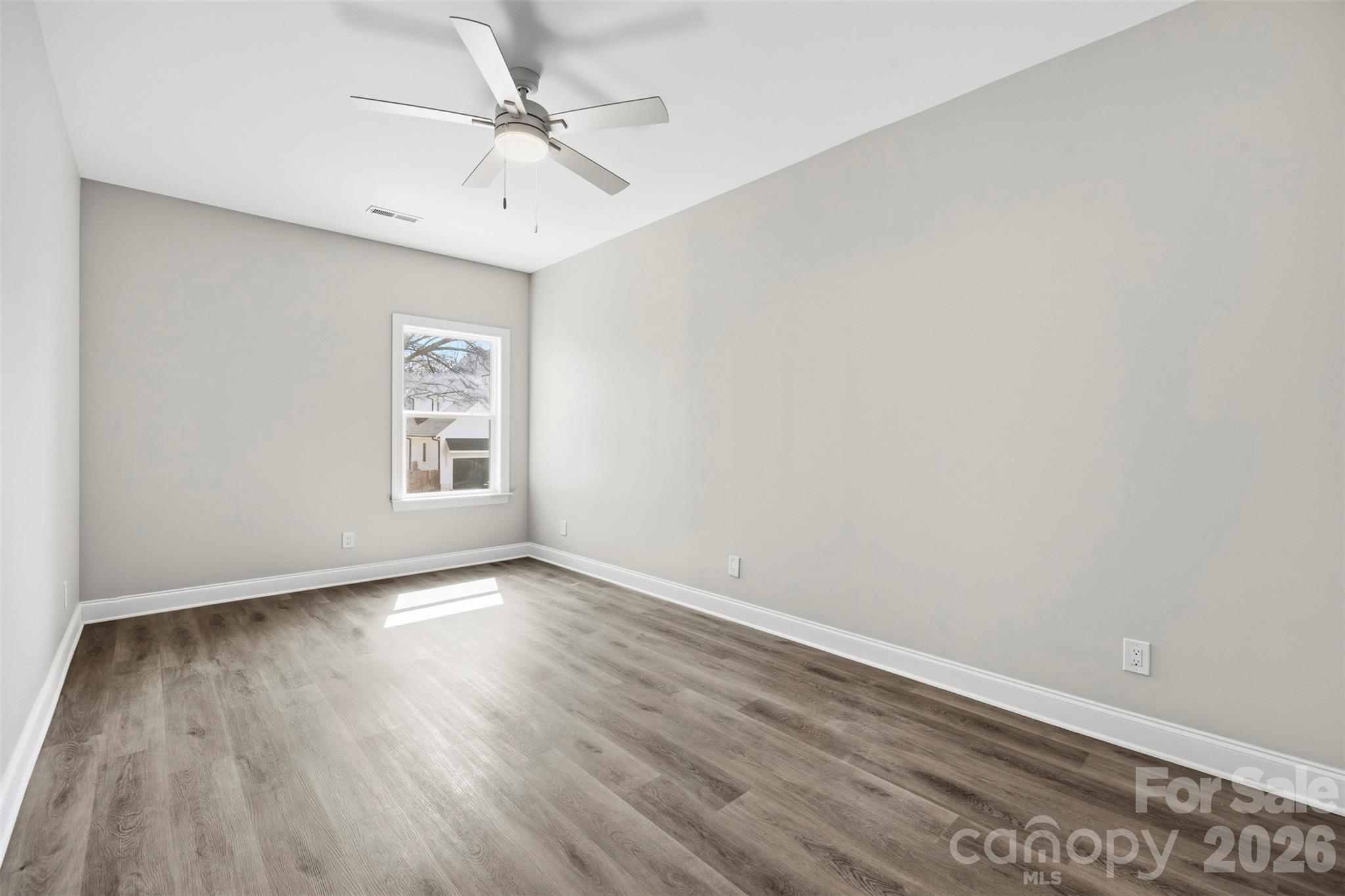 105 N Smallwood Place Charlotte NC 28216
