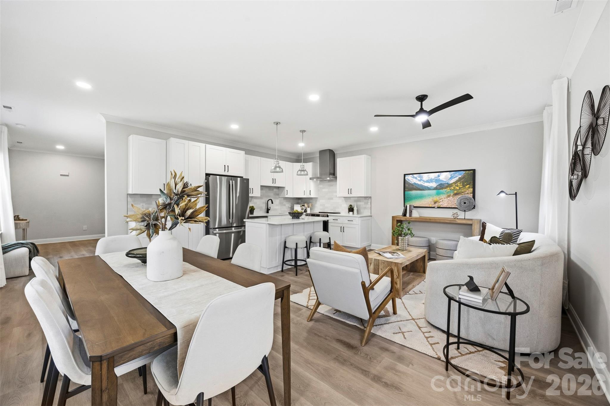 105 N Smallwood Place Charlotte NC 28216