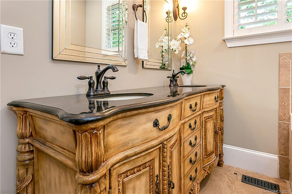 331 W Kingston Avenue Charlotte NC 28203