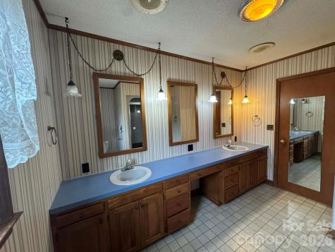 12544 Traphill Road Traphill NC 28685