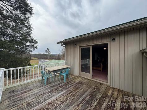 12544 Traphill Road Traphill NC 28685