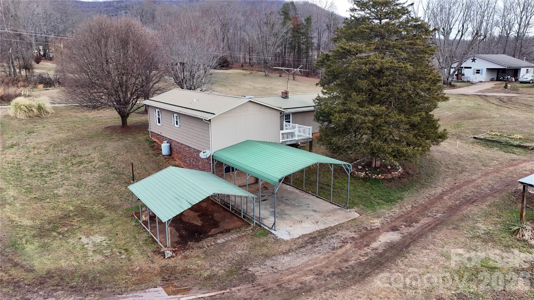 12544 Traphill Road Traphill NC 28685