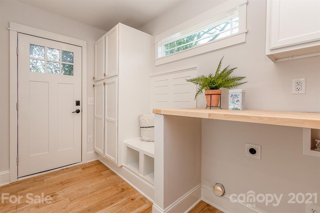 2920 Parkway Avenue Charlotte NC 28208
