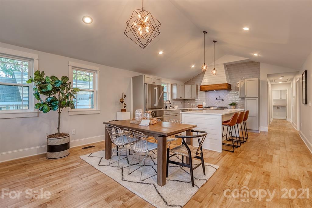 2920 Parkway Avenue Charlotte NC 28208
