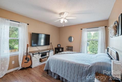 212 Woody Court Gastonia NC 28056