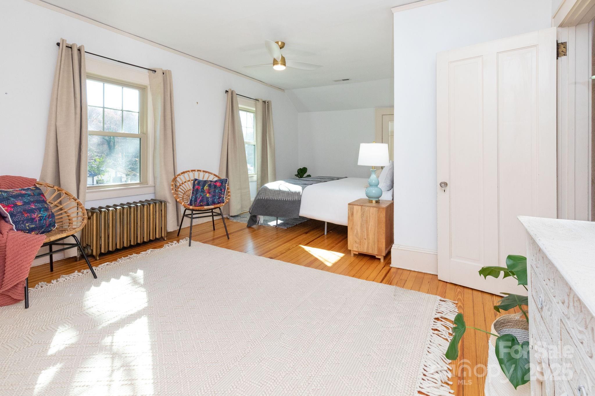 302 Iron Ridge Loop Asheville NC 28806