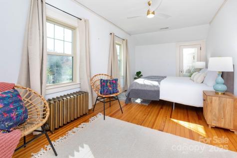 302 Iron Ridge Loop Asheville NC 28806