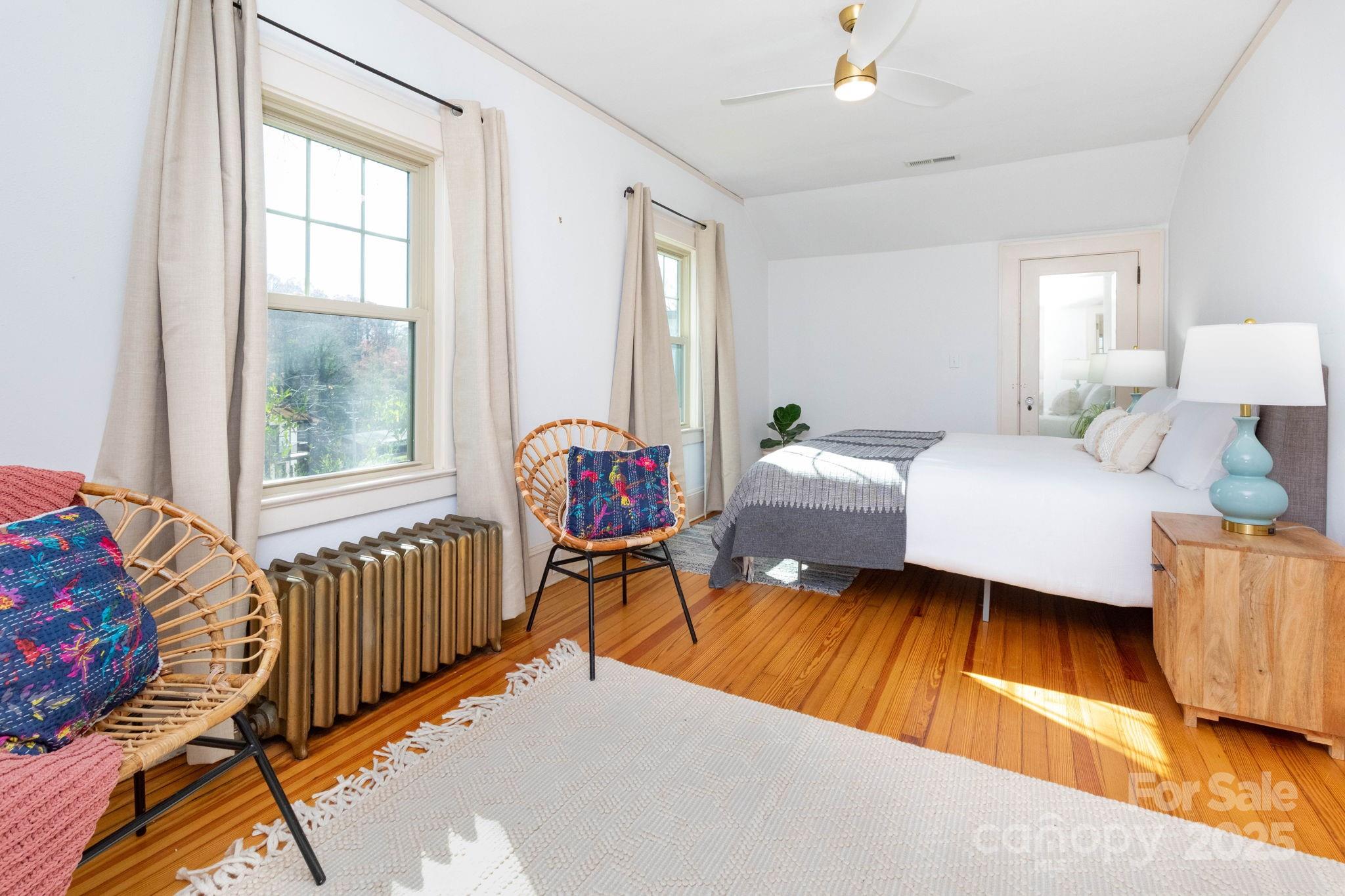 302 Iron Ridge Loop Asheville NC 28806