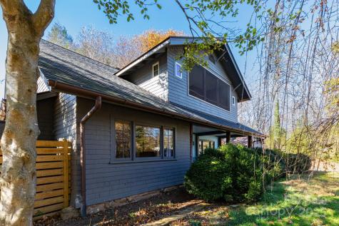 302 Iron Ridge Loop Asheville NC 28806