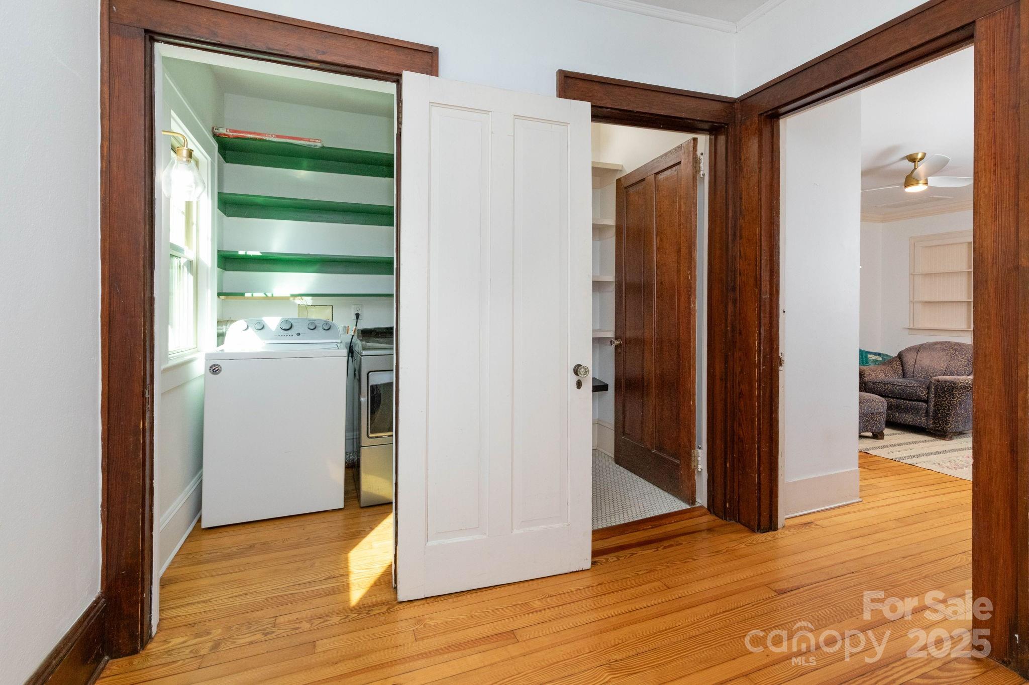 302 Iron Ridge Loop Asheville NC 28806