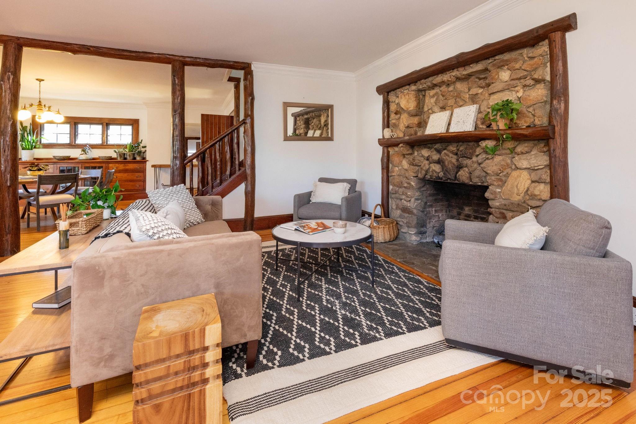 302 Iron Ridge Loop Asheville NC 28806