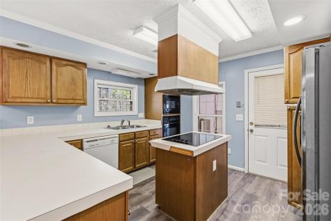414 West Avenue Charlotte NC 28208
