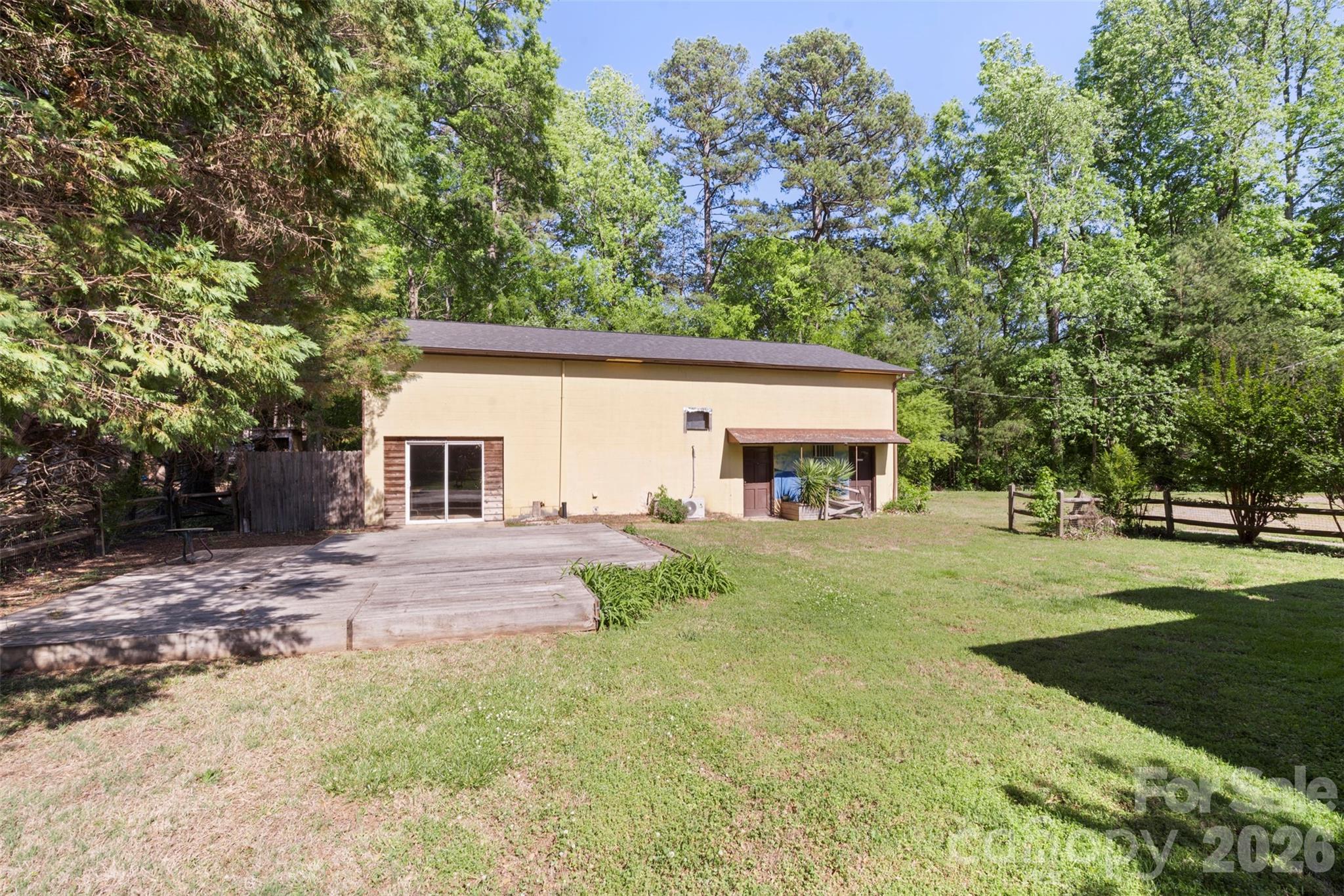 5208 Hickory Grove Road Mount Holly NC 28120