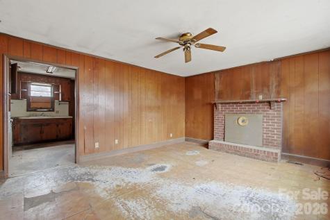 2630 Bluebird Lane Lenoir NC 28645