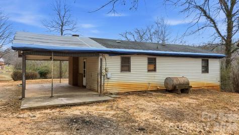 2630 Bluebird Lane Lenoir NC 28645