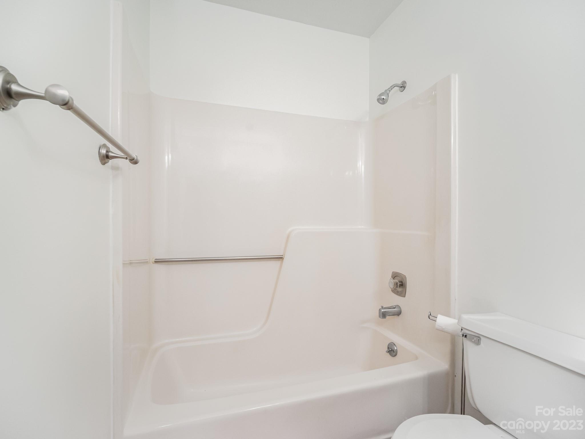 2512 Lytham Drive Charlotte NC 28210