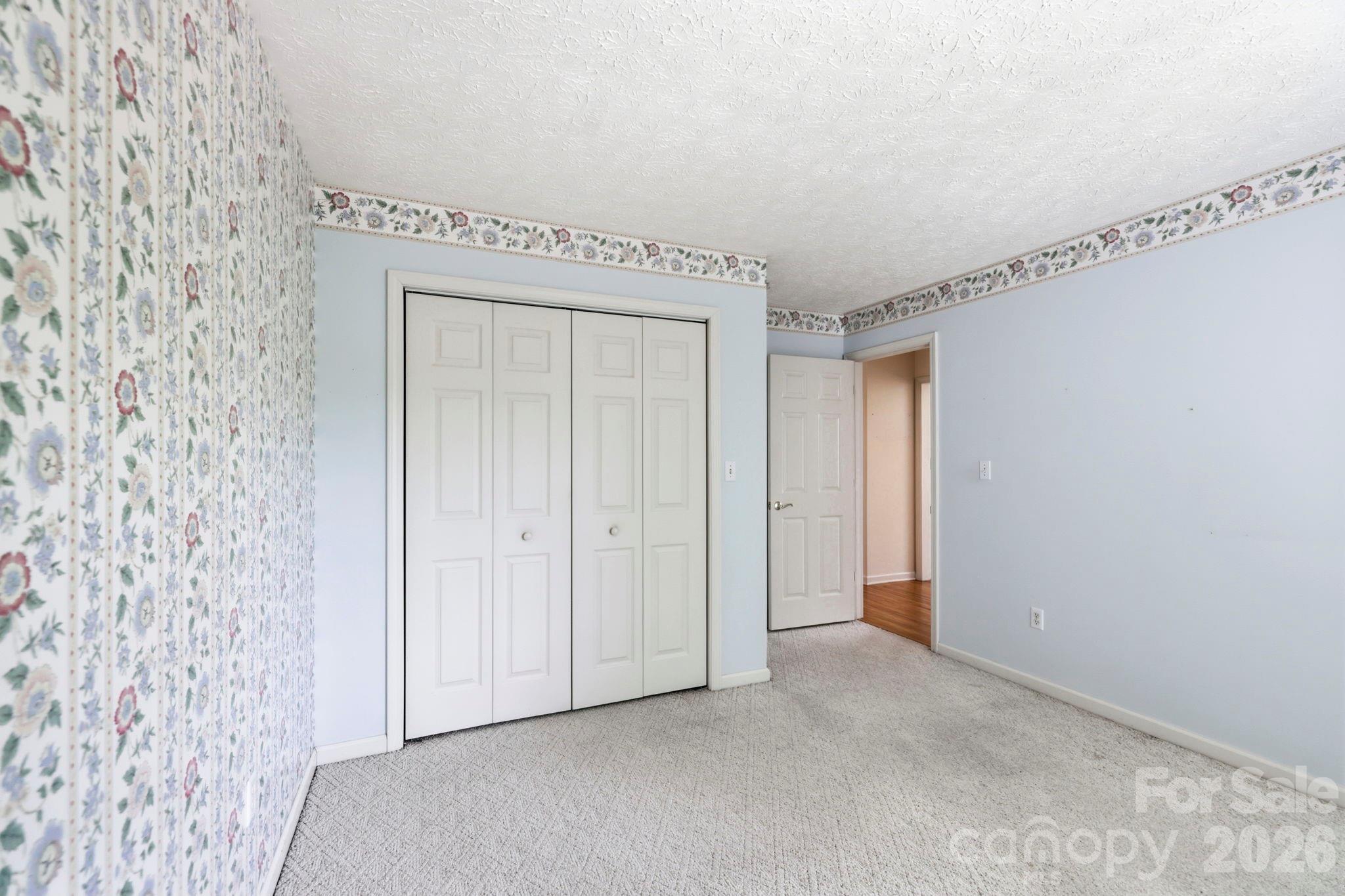 310 Windy Knoll Drive Hendersonville NC 28739