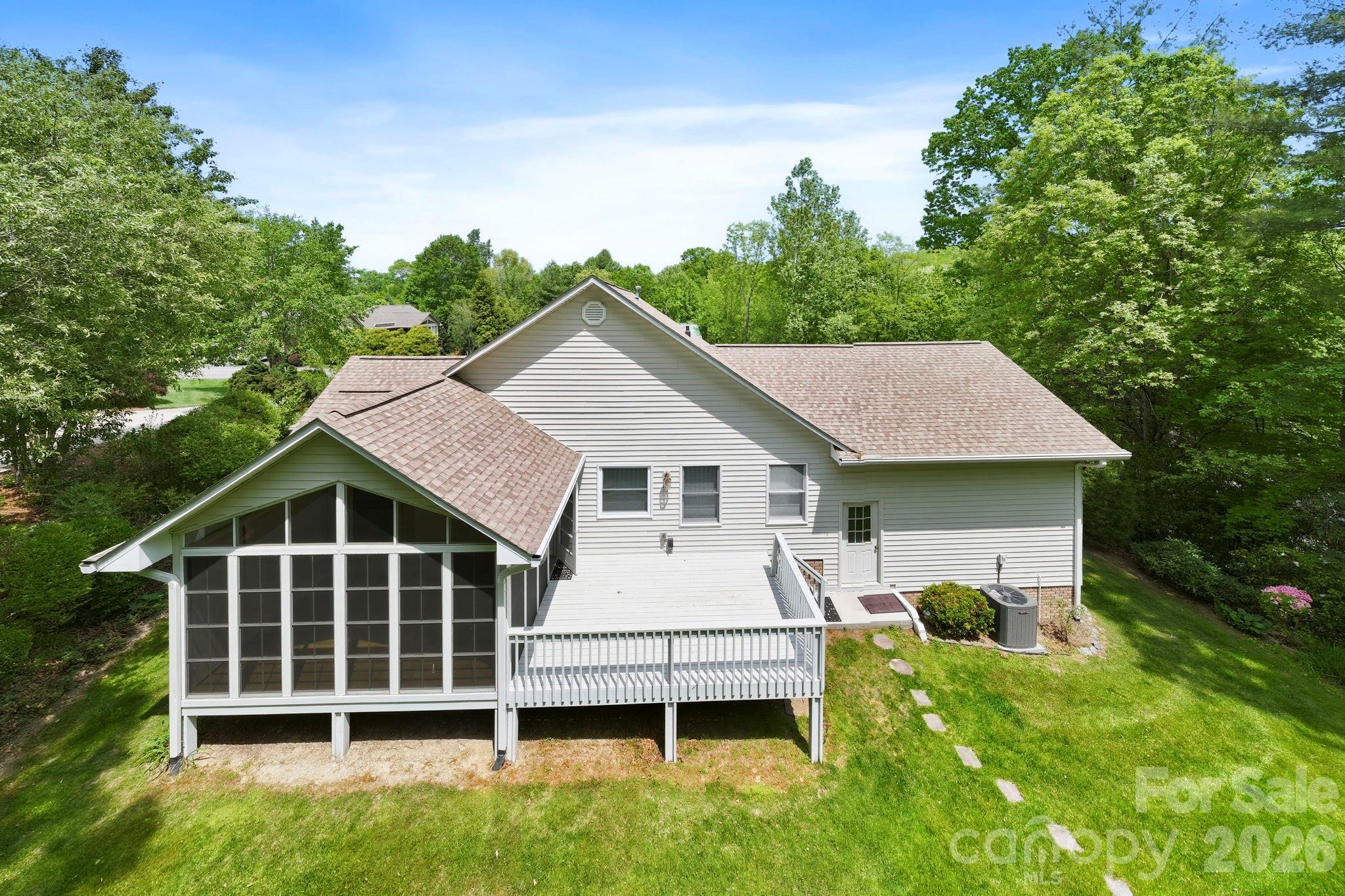 310 Windy Knoll Drive Hendersonville NC 28739