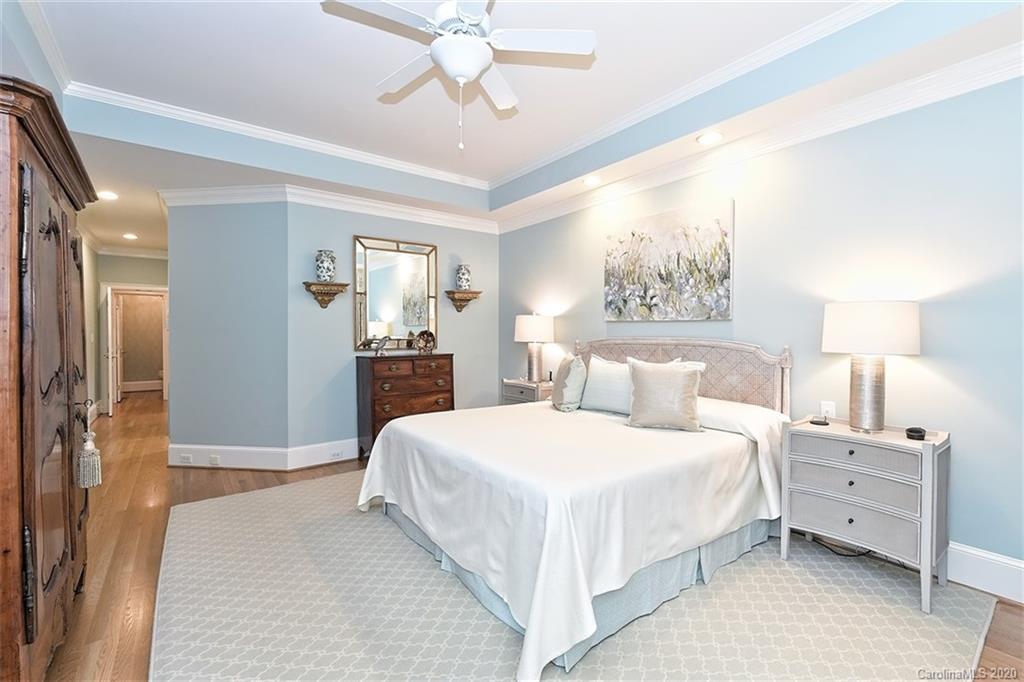 4008 Waterford Drive Charlotte NC 28226