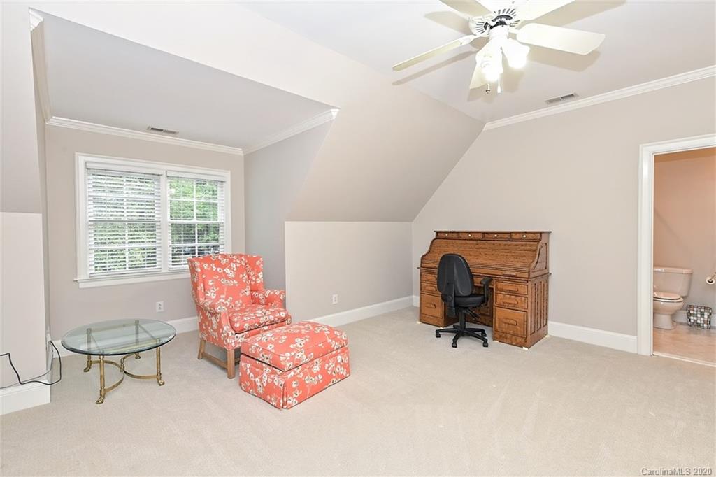 4008 Waterford Drive Charlotte NC 28226