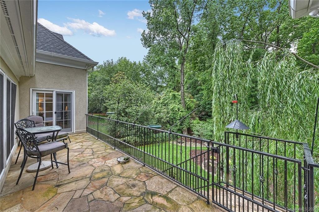 4008 Waterford Drive Charlotte NC 28226